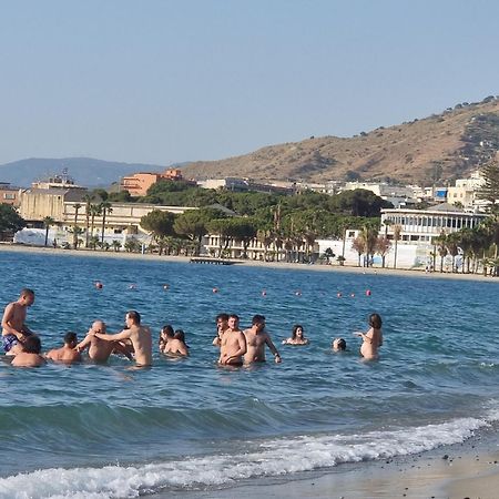 Loft Magna Grecia Reggio Calabria Centro Storico A 3 Minuti A Piedi Dal Mare Leilighet Eksteriør bilde