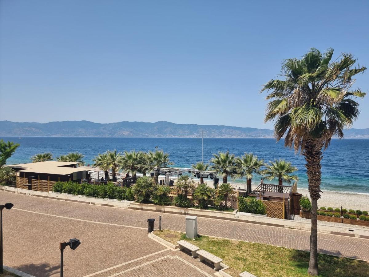 Loft Magna Grecia Reggio Calabria Centro Storico A 3 Minuti A Piedi Dal Mare Leilighet Eksteriør bilde