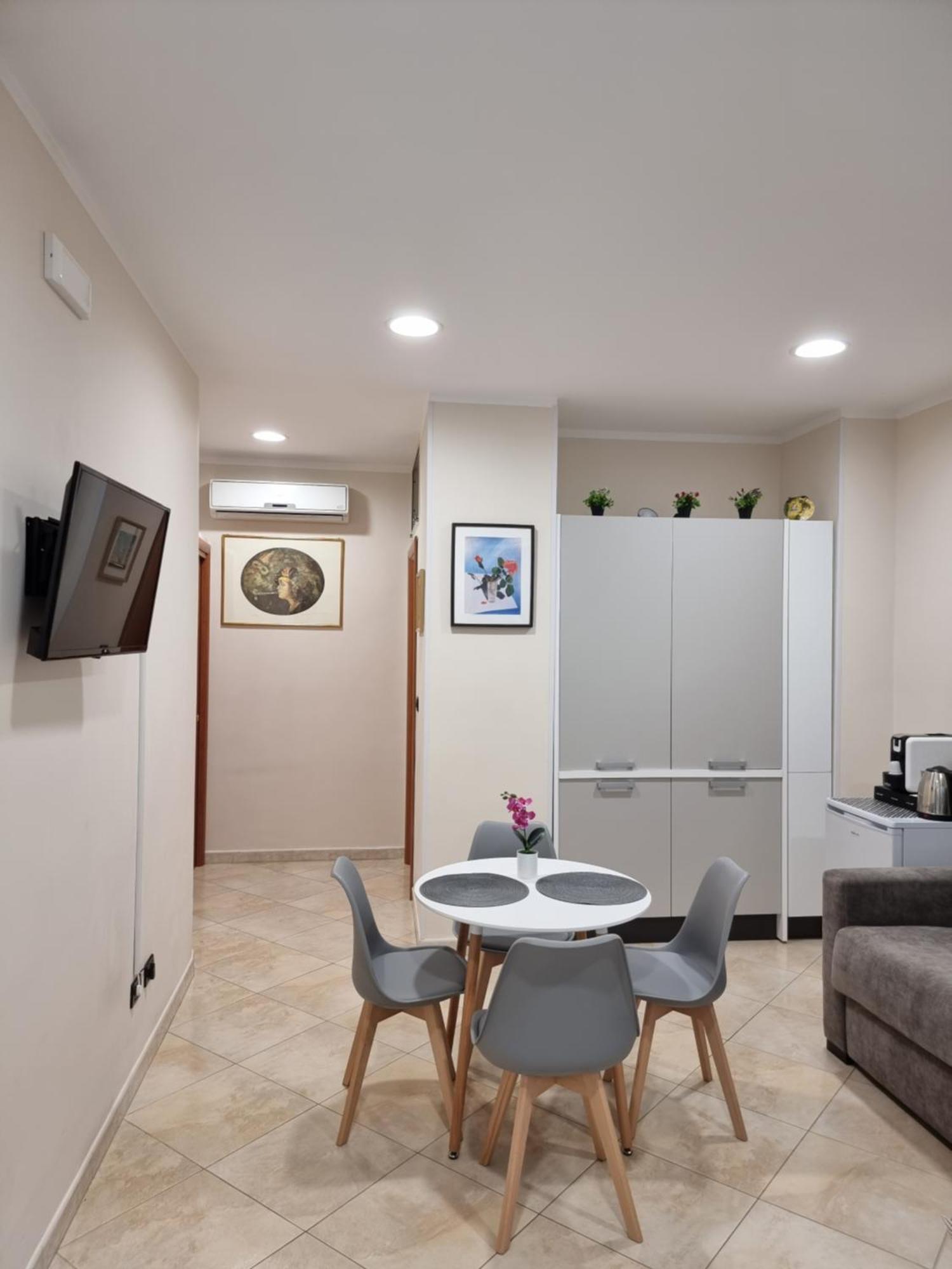 Loft Magna Grecia Reggio Calabria Centro Storico A 3 Minuti A Piedi Dal Mare Leilighet Eksteriør bilde